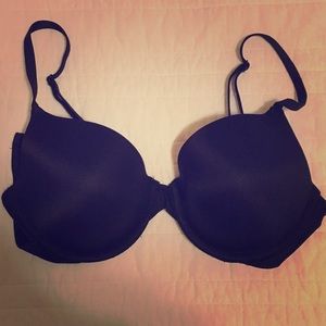 PINK Wear Everywhere T-Shirt bra